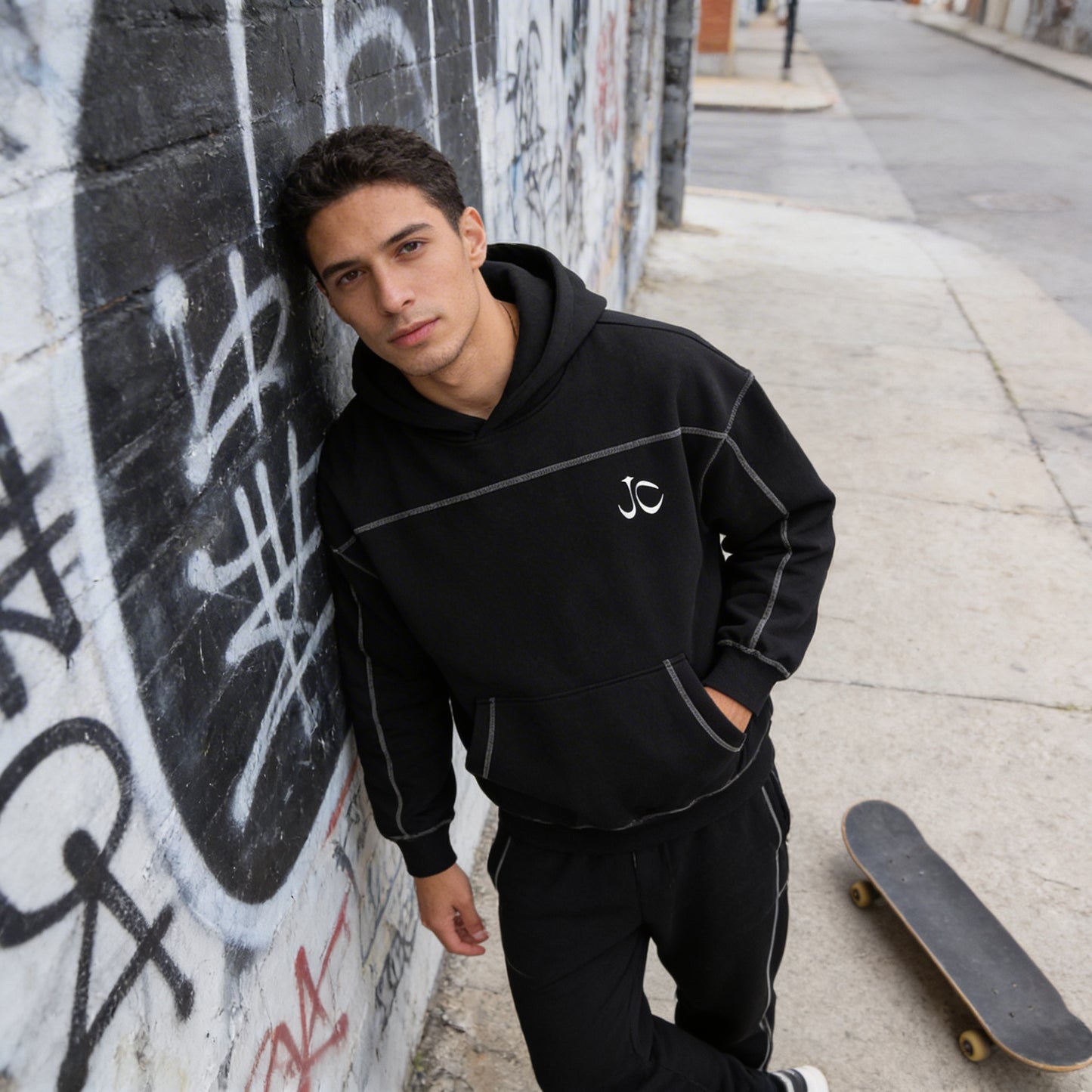 MEN HOODIE